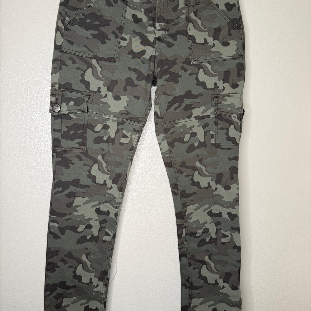 Lei ashley Low rise Skinny Camo Cargo Pants 🪖Sz 13 juniors